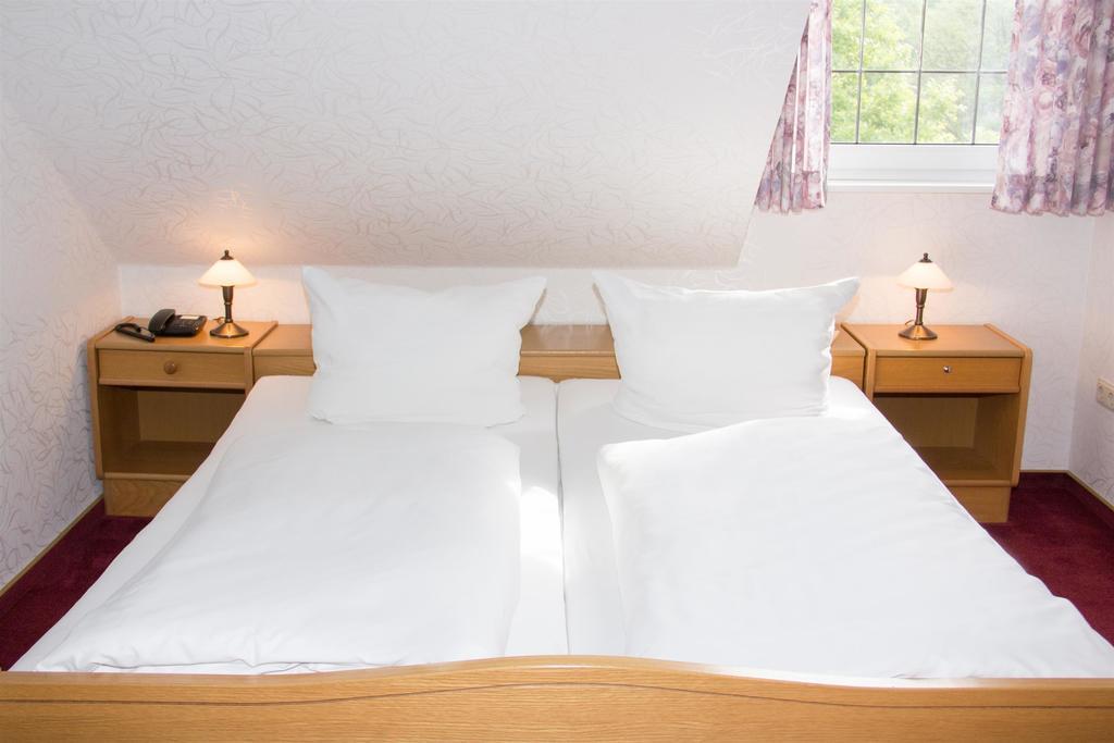 Landidyll Landhaus Liesetal ฮัลเลนแบร์ก ห้อง รูปภาพ